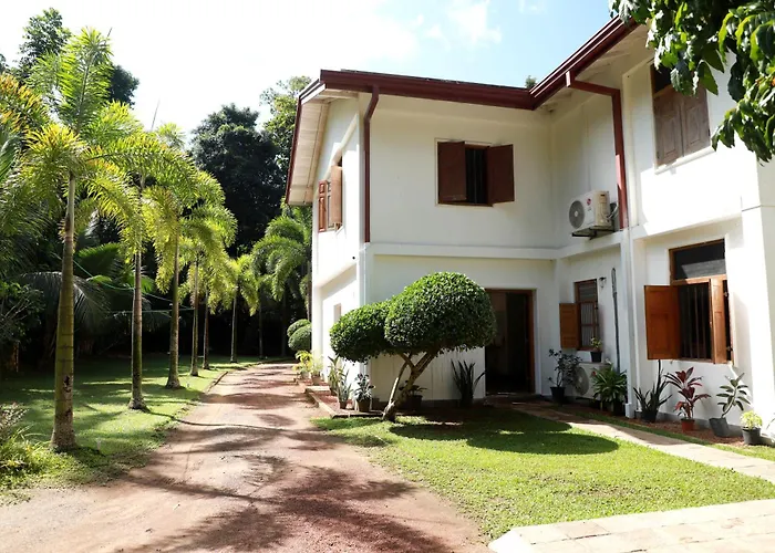 Green Edge Villa
