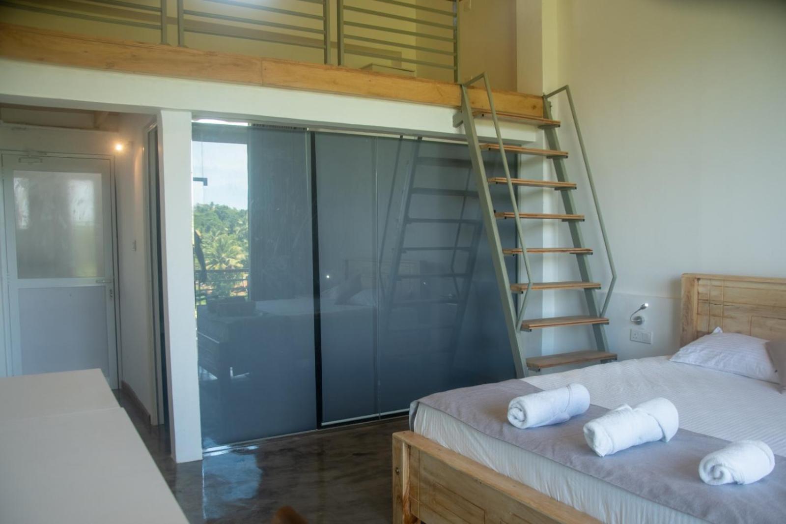 Hotel Edge 3*